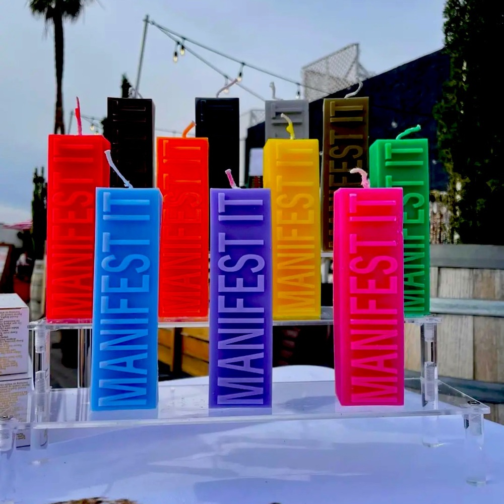 Manifest candles!